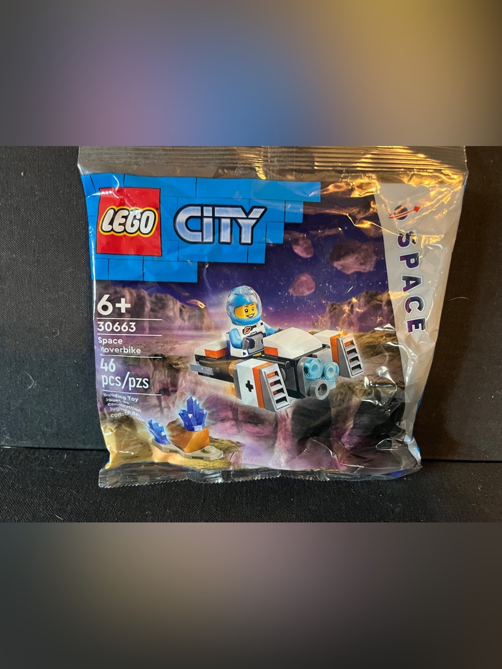 NEW LEGO City Space Hoverbike #30663 with free kids ticket to Legoland